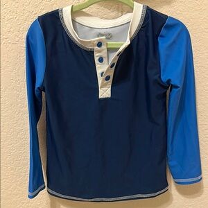 3/15$ Mud Pie Blue and White Button Down rash guard